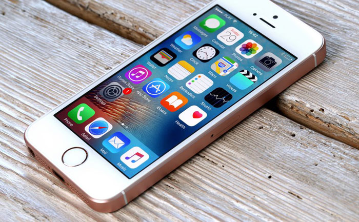 Цената на произвеждания в Индия iPhone SE може да бъде едва 0