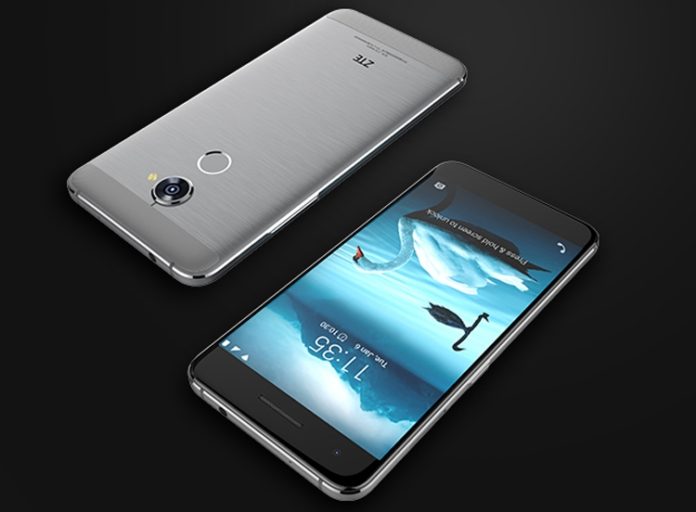 Смартфонът ZTE V870 получи Full HD екран, чипа Snapdragon 435 и 64 GВ памет