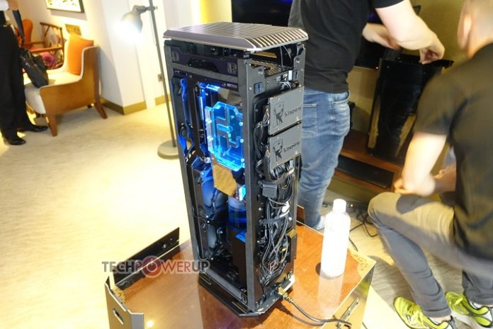 Phanteks представи на Computex корпусите Evolv Shift и Evolv Shift X за Mini-ITX дъната