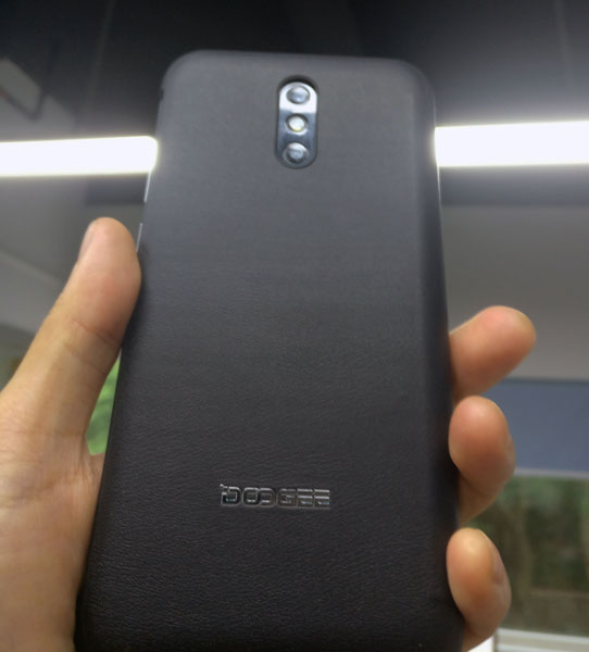Doogee подготвя пускането на защитения BL5000 и 4-камерния X20