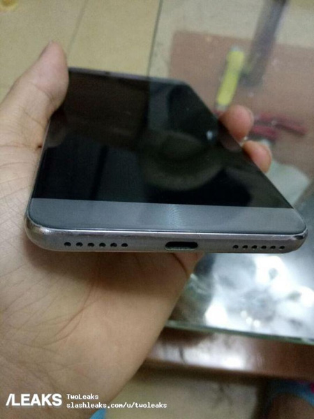Появиха се още живи снимки на LeEco Le Max 3