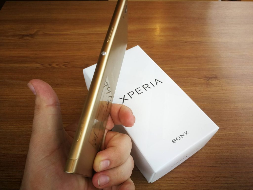 Ревю на Sony Xperia XA1 Ultra