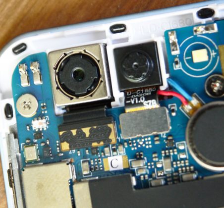 Стартираха продажбите на мощния и евтин смартфон Elephone P8 mini