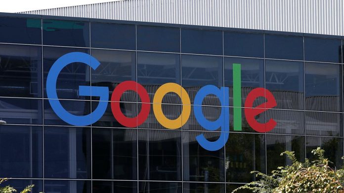 Google Тийнейджър спечели $ 10 000, откривайки бъг в Google App Engine