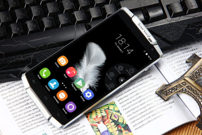 OUKITEL-K10000-Pro-1 Батерията в OUKITEL K10000 Pro е способна на изненадващи неща