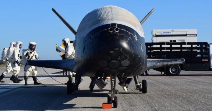 X37-OTV4 SpaceX ще изведе в орбита секретна военна мини совалка