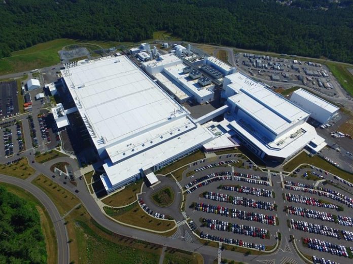 globalfoundries-fab8-malta-1 GlobalFoundries вече приема поръчки за производството на 7 nm чипове