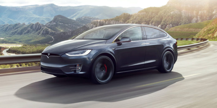 model-x-five-star-rating-hero NHTSA: електромобилът Tesla Model X е най-безопасният в своя клас