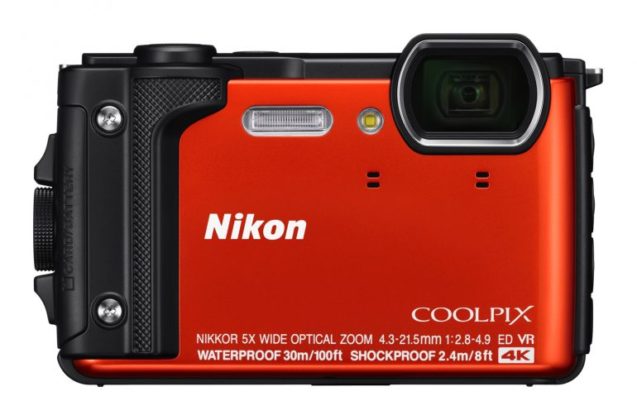 Nikon анонсира компактния защитен фотоапарат Coolpix W300 записващ 4К видео