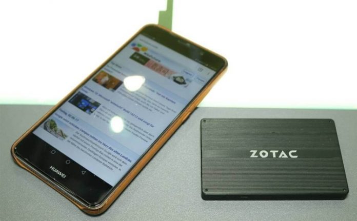 zt4-1 Computex 2017: ZOTAC представи миникомпютъра ZBox PI225 с размер на кредитна карта