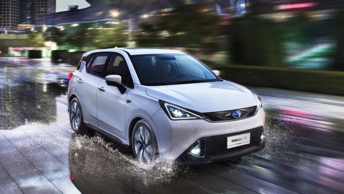 GAC-GE3 Китайската GAC Motor започна серийното производство на електромобила GAC GE3 с цена $22 хиляди