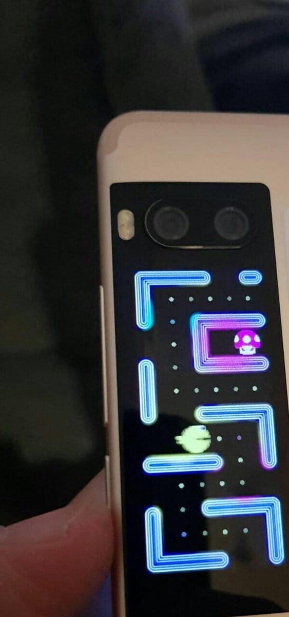 Целият свят изглежда е грешил относно втория екран на Meizu Pro 7