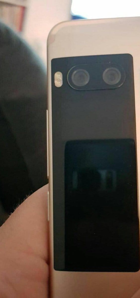 Целият свят изглежда е грешил относно втория екран на Meizu Pro 7