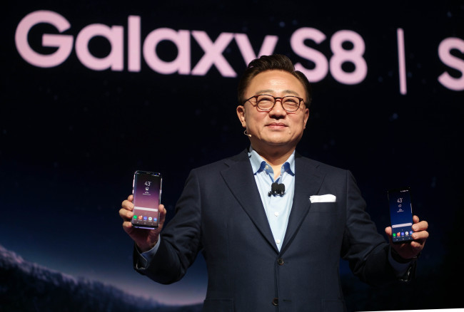 SAMSUNG CSC Samsung Electronics: Galaxy Note 8 е най-доброто мобилно устройство за мултимедия