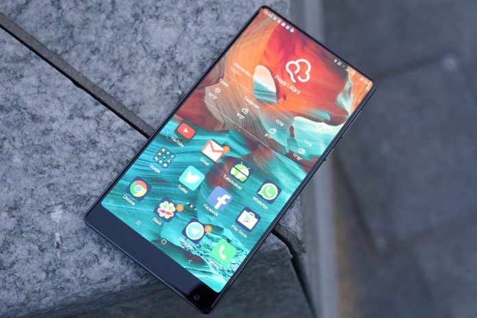 Xiaomi-Mi-Mix-2-4 Нови изображения на напълно безрамковия смартфон Xiaomi Mi Mix 2