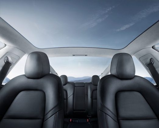 Ето как Tesla започна продажбите на електромобилите Model 3