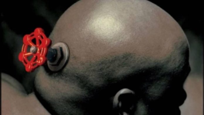valve Гейб Нюъл успокои геймърите: Microsoft не са купили Valve