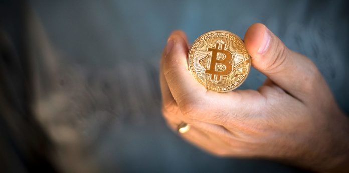 „Според Закона на Мур, до 2021 година биткойнът ще поскъпне до $100 000“