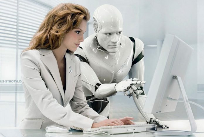 Robot-help Аида, Нова, Нина: най-големите шведски банки прехвърлят обслужването към роботи-банкери