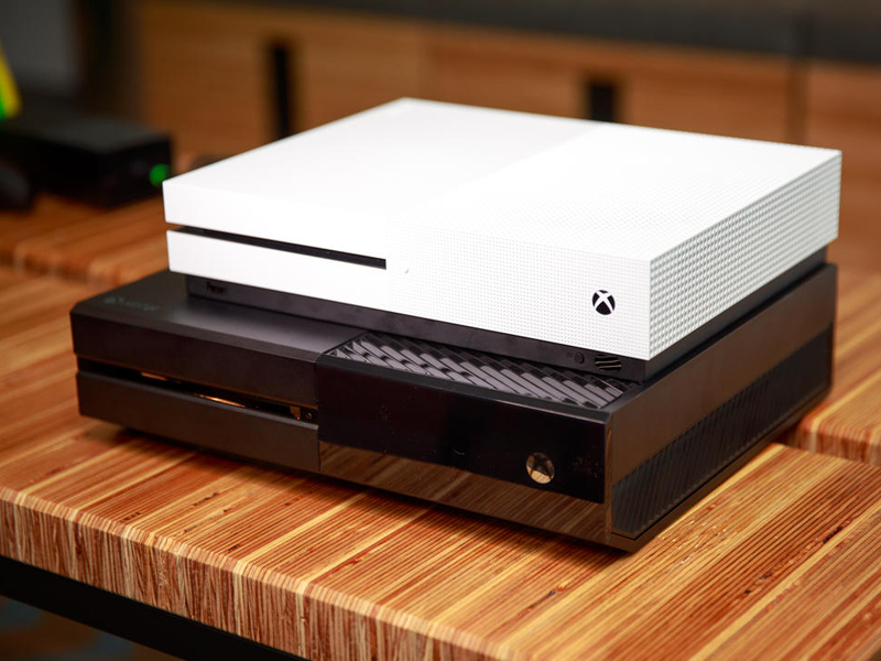 Xbox-One-S Xbox One вече поддържа клавиатура и компютърна мишка