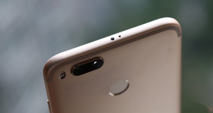 mi5x Xiaomi и Google съвместно подготвят нов смартфон с чист Android