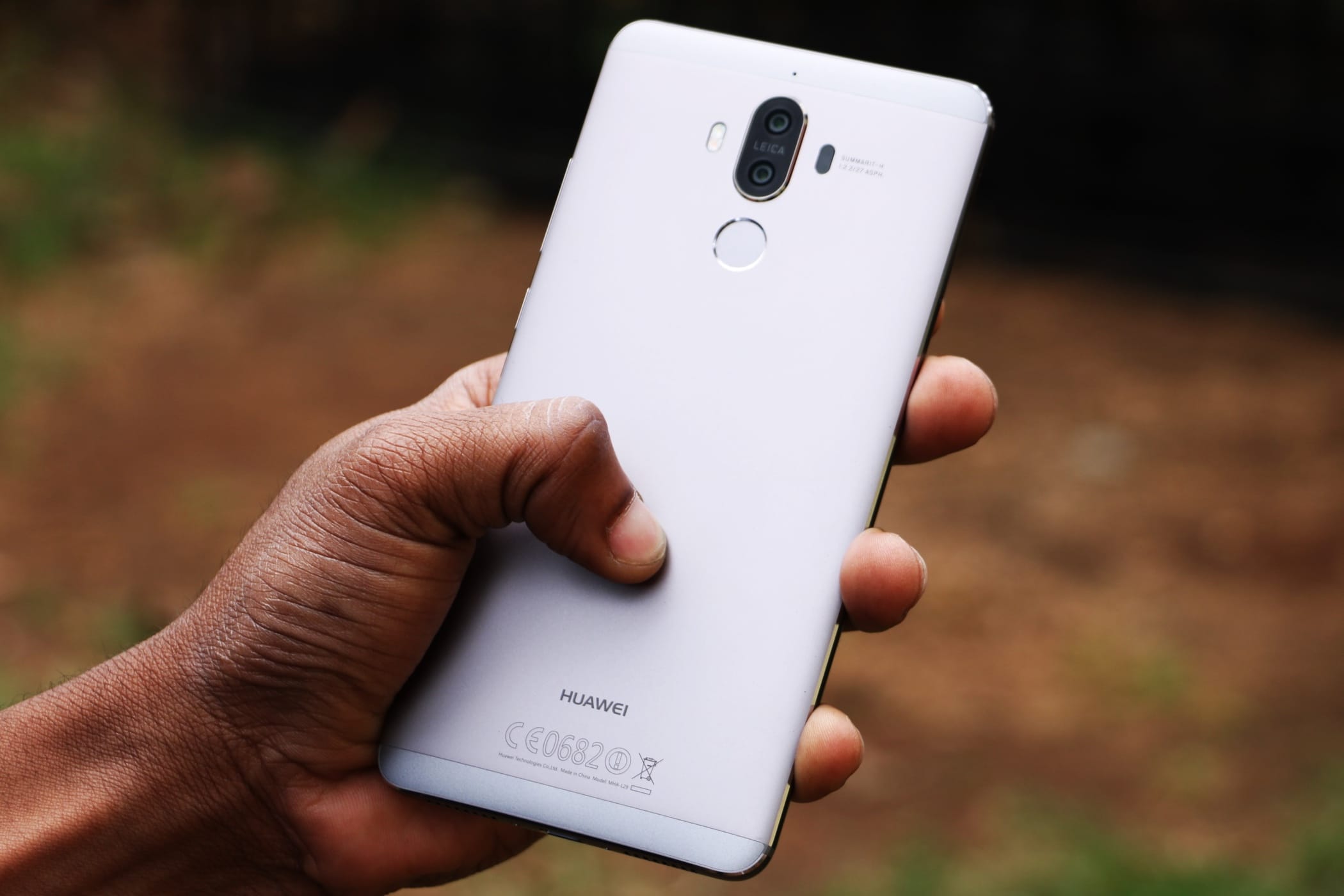 Неофициалните технически характеристики на Huawei Mate 10