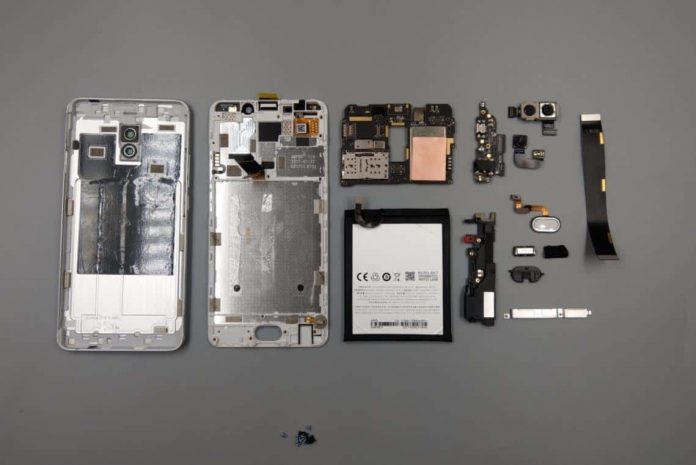 Meizu-M6-Note-teardown-17 Meizu M6 Note изненадва с предоставяните възможности за ремонти
