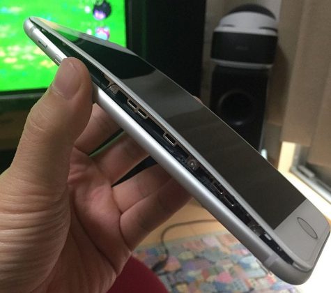 Продължават да се издуват батериите на iPhone 8 и iPhone 8 Plus
