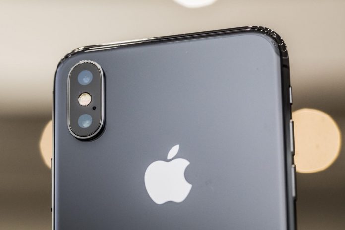 Apple е шокирана от търсенето на iPhone X – счупени са всички рекорди