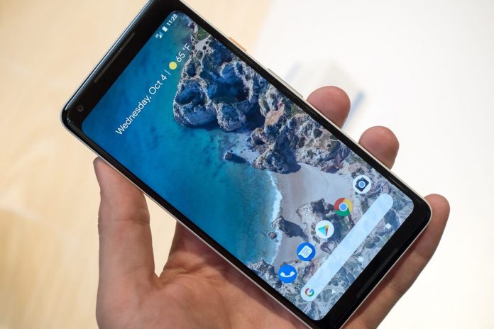 Първите Google Pixel 2 и Pixel 2 XL се отправиха към потребителите