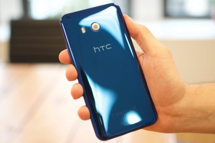 HTC-U11-Plus-1-1 HTC изпрати поканите за големия анонс на HTC U11 Plus – 2 ноември 2017 година