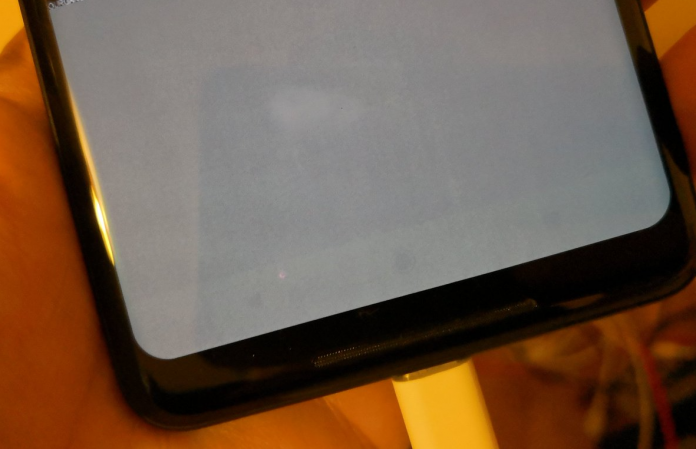 The Verge анулира оценката на Pixel 2 XL заради проблемите с дисплея