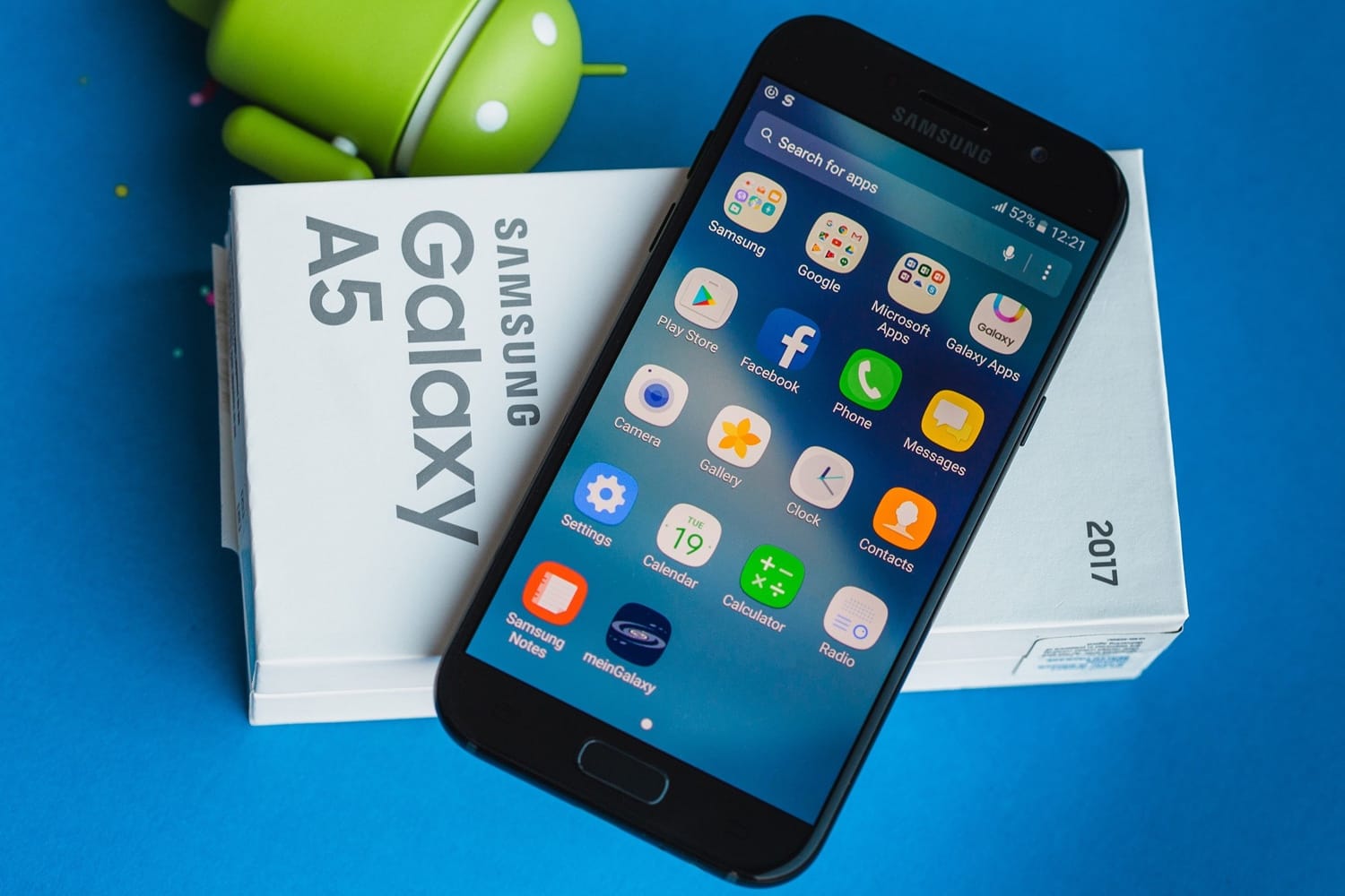 Топ-6 на най-добрите смартфони на Samsung за 2017 година