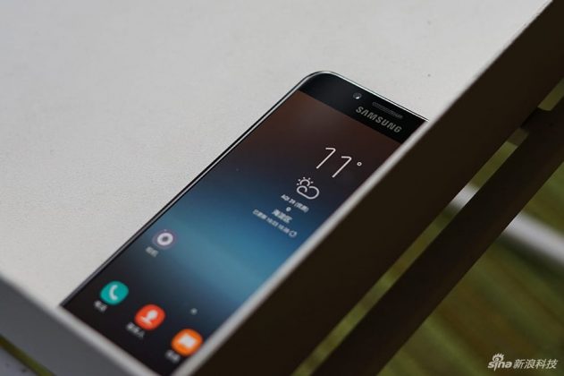 Стартираха продажбите на Samsung Galaxy C8: мощен смартфон с двойна камера и достъпна цена
