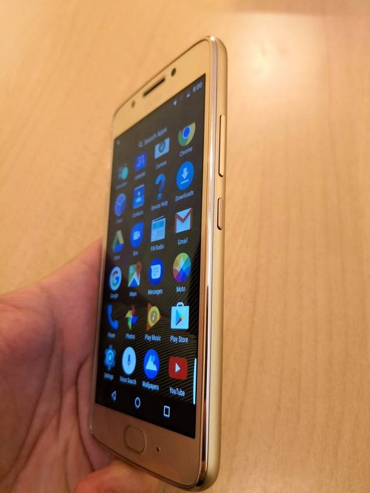 Ревю на смартфоните Moto G5 и Moto G5 Plus