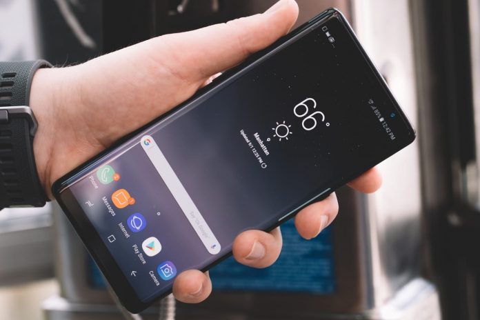Galaxy-Note-8-Enterprise-Edition-2 Samsung започна продажбите на смартфона Galaxy Note 8 Enterprise Edition