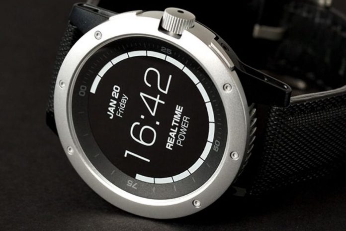 MATRIX-PowerWatch-6 MATRIX PowerWatch – първият смарт часовник, работещ безкрайно дълго