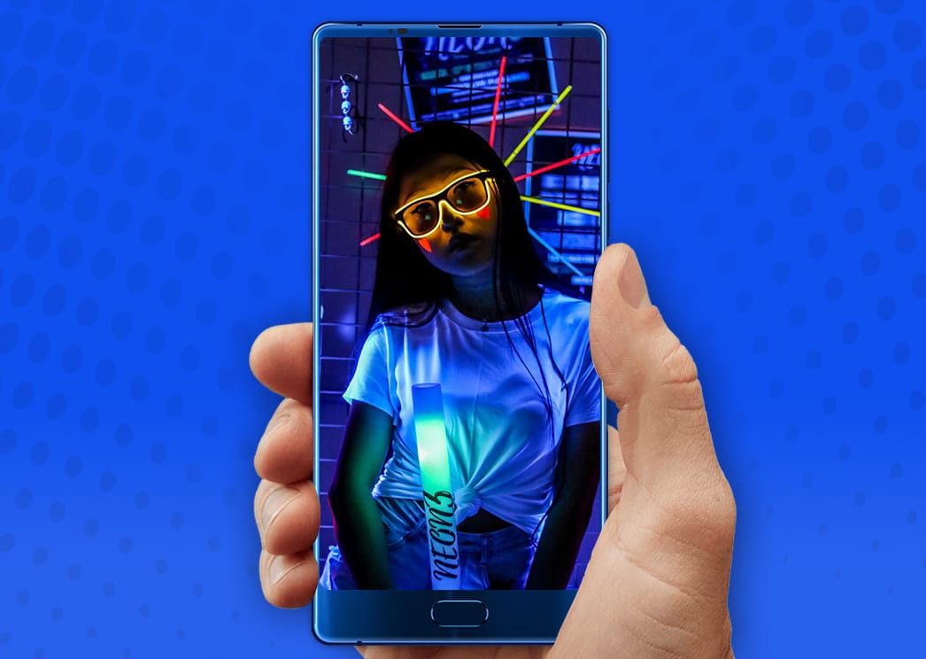 Стартираха продажбите на мощния безрамков смартфон Maze Alpha X