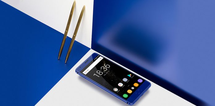 OUKITEL K8000 Blue-1 OUKITEL обяви новия OUKITEL K8000 с много голяма продължителност на автономната работа