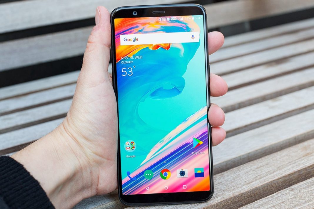 OnePlus-5T-32 Стартираха продажбите на безрамковия флагман OnePlus 5T – цена