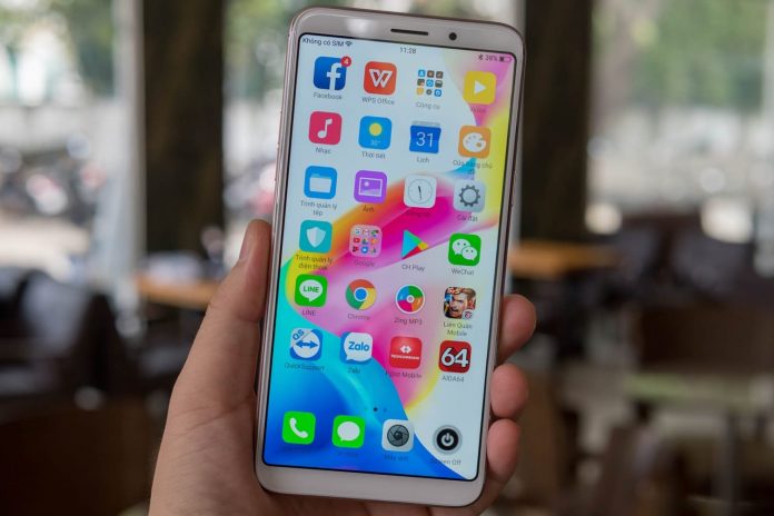 Oppo-F5-1 Топ-10 на най-популярните смартфони за изтеклата седмица