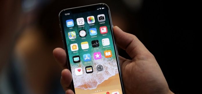 i1 SquareTrade: „iPhone X е най-чупливият в историята“