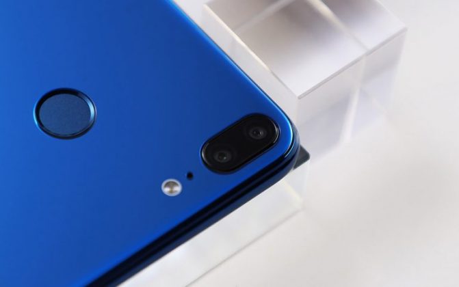 Официален анонс на смартфона Honor 9 Lite с Kirin 659, четири камери и цена 0