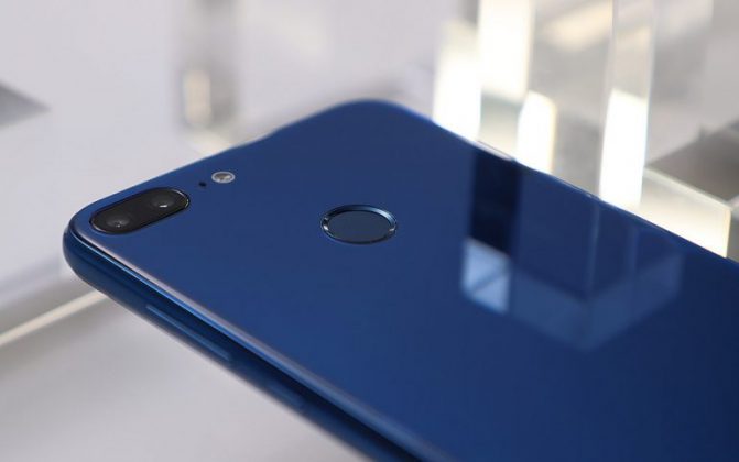 Официален анонс на смартфона Honor 9 Lite с Kirin 659, четири камери и цена 0