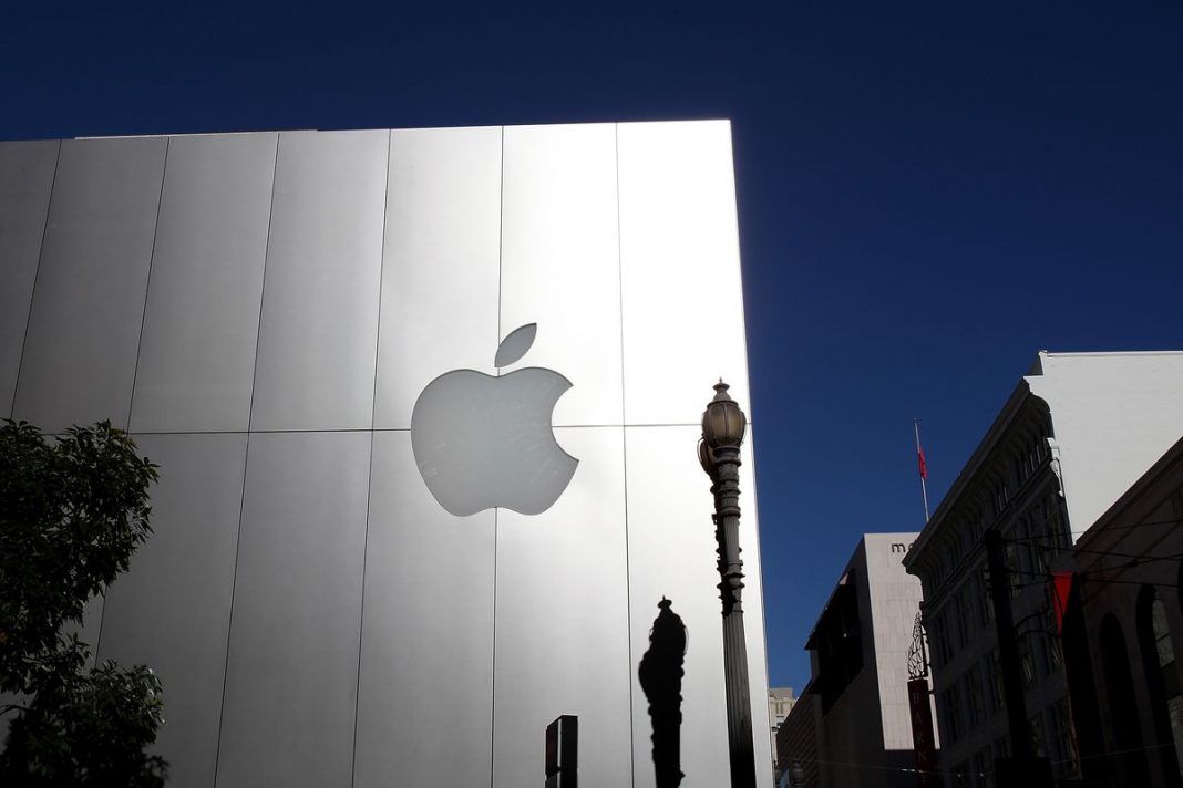 A0 Apple ще даде на Ирландия недоплатените $15,4 милиарда, но се надява да си ги върне
