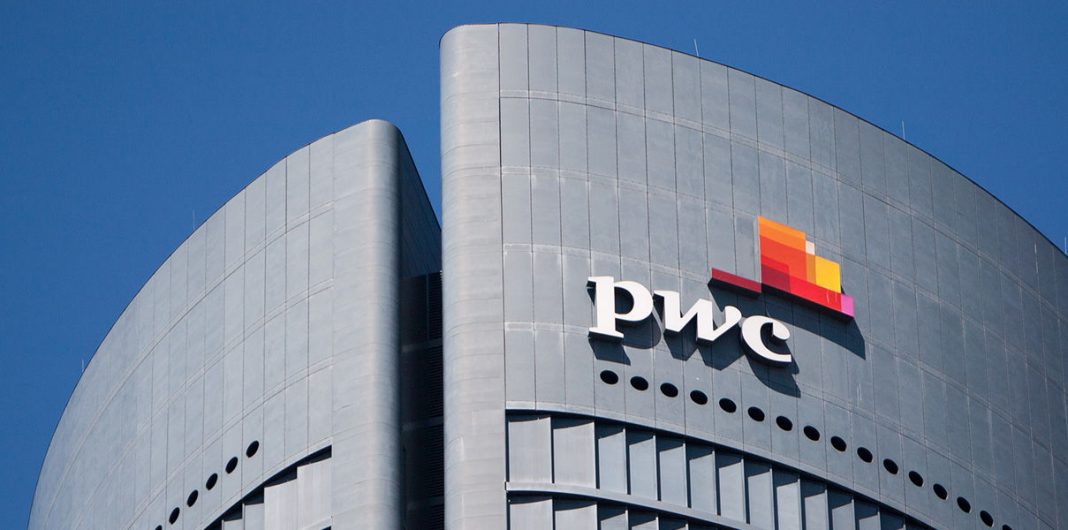 BTC PwC вече приема разплащане в биткойни