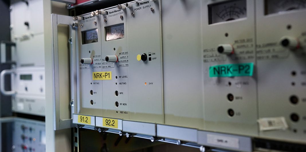 FM Норвегия окончателно замени FM радиото с цифрово