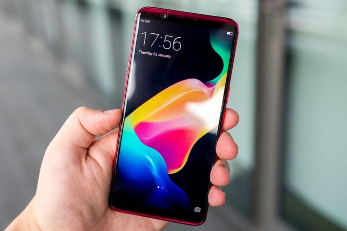 Oppo-A83-66 Oppo A83: смартфон с лицев скенер, 18:9 дисплей и ниска цена