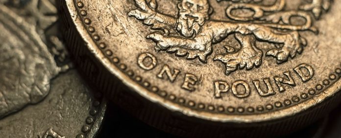 british_coin_universal_income Шотландия ще експериментира с ББД през 2018 година