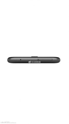 Meizu 15 Plus: нови реални снимки от всички страни